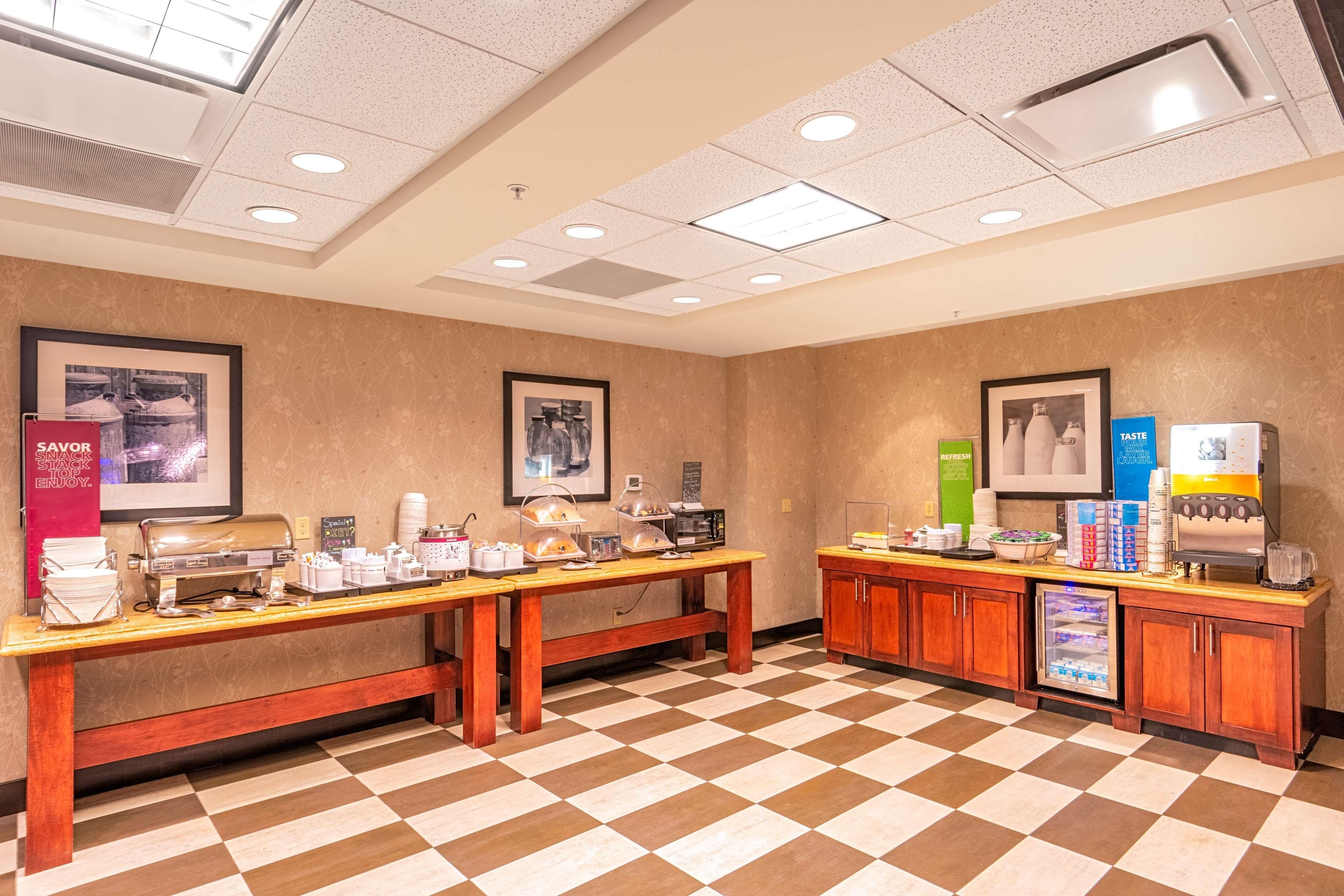 Hampton Inn Ролінз Екстер'єр фото